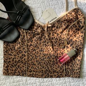 CHEETAH PRINT CROPPED CAMI